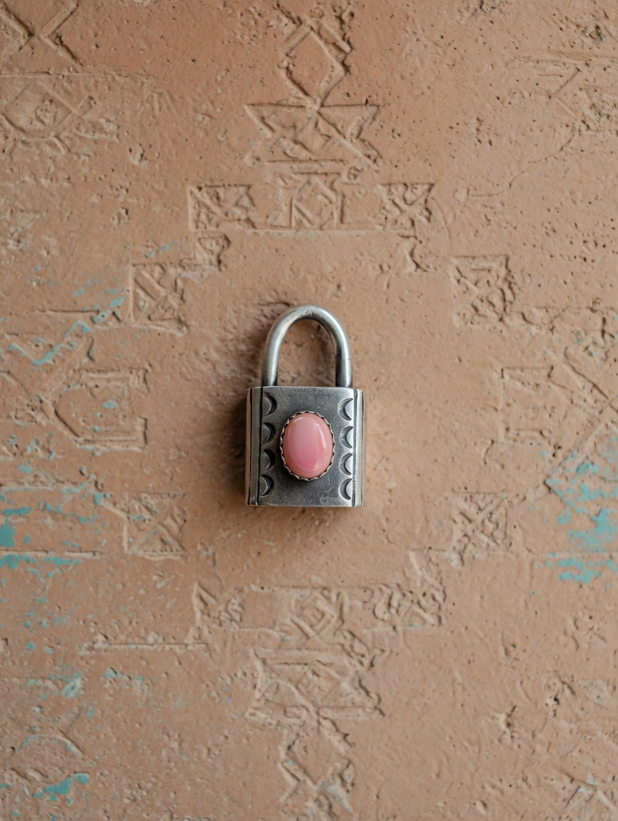 Sterling Silver Padlock Pendant with Pink Conch Stone