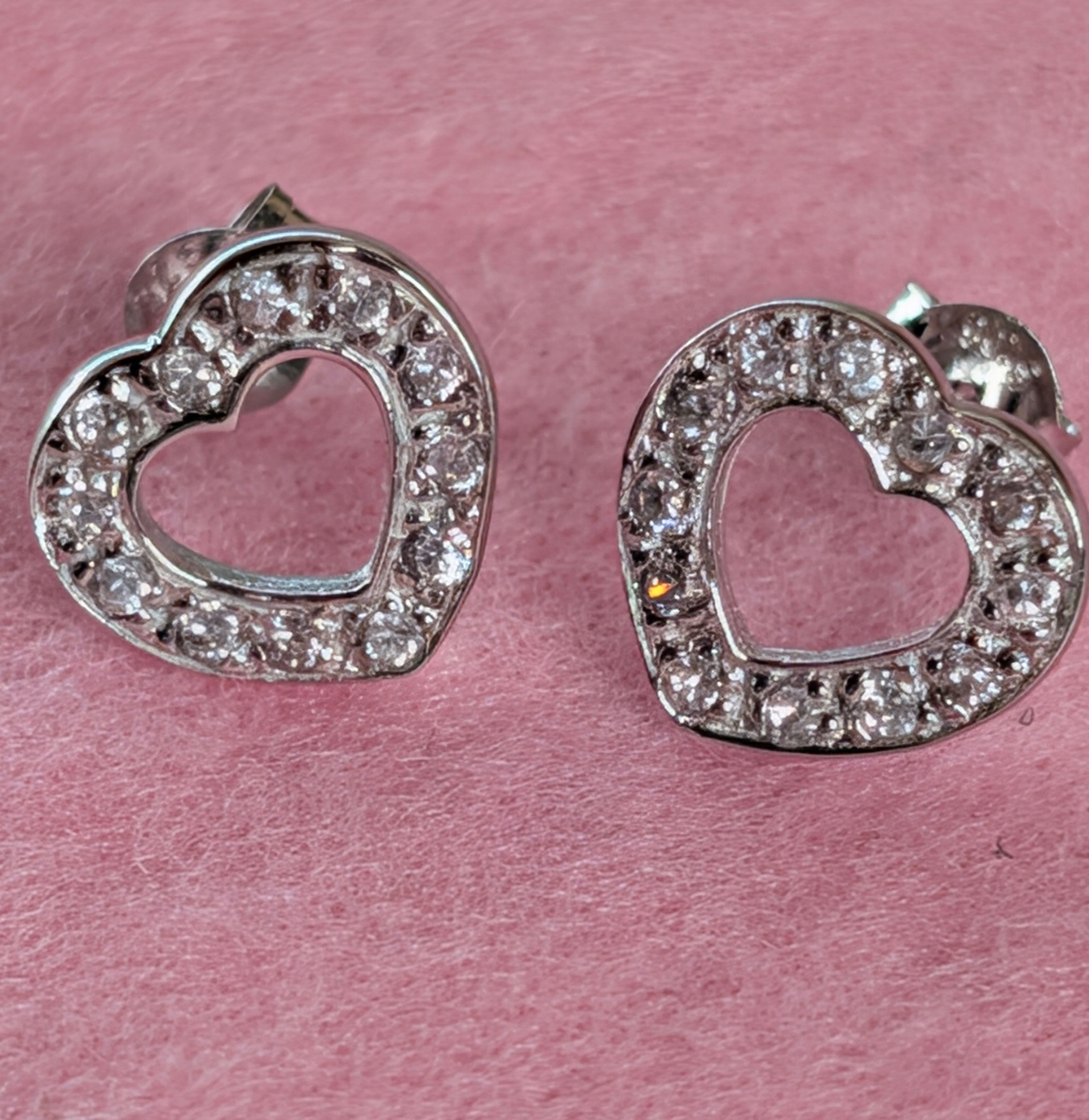 Sterling Silver CZ Outlined Heart Earrings & Pendant Jewelry Set