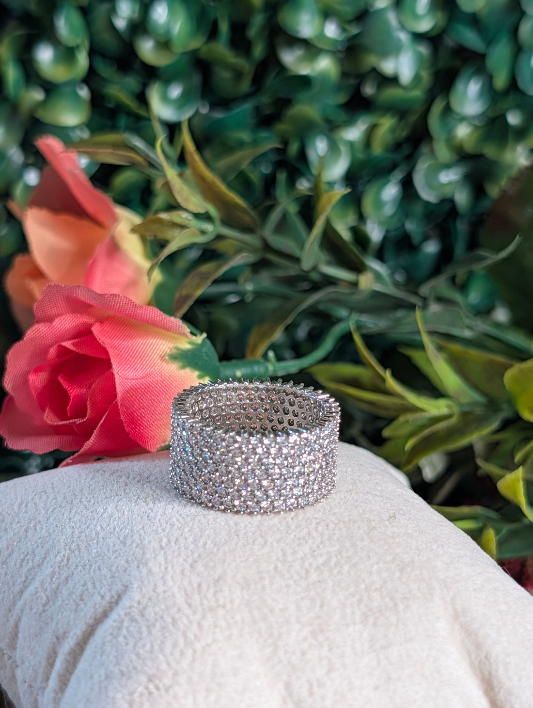 Sterling Silver CZ Fully Paved Shimmering Stone Inlay Wide Band Ring Size 8.5