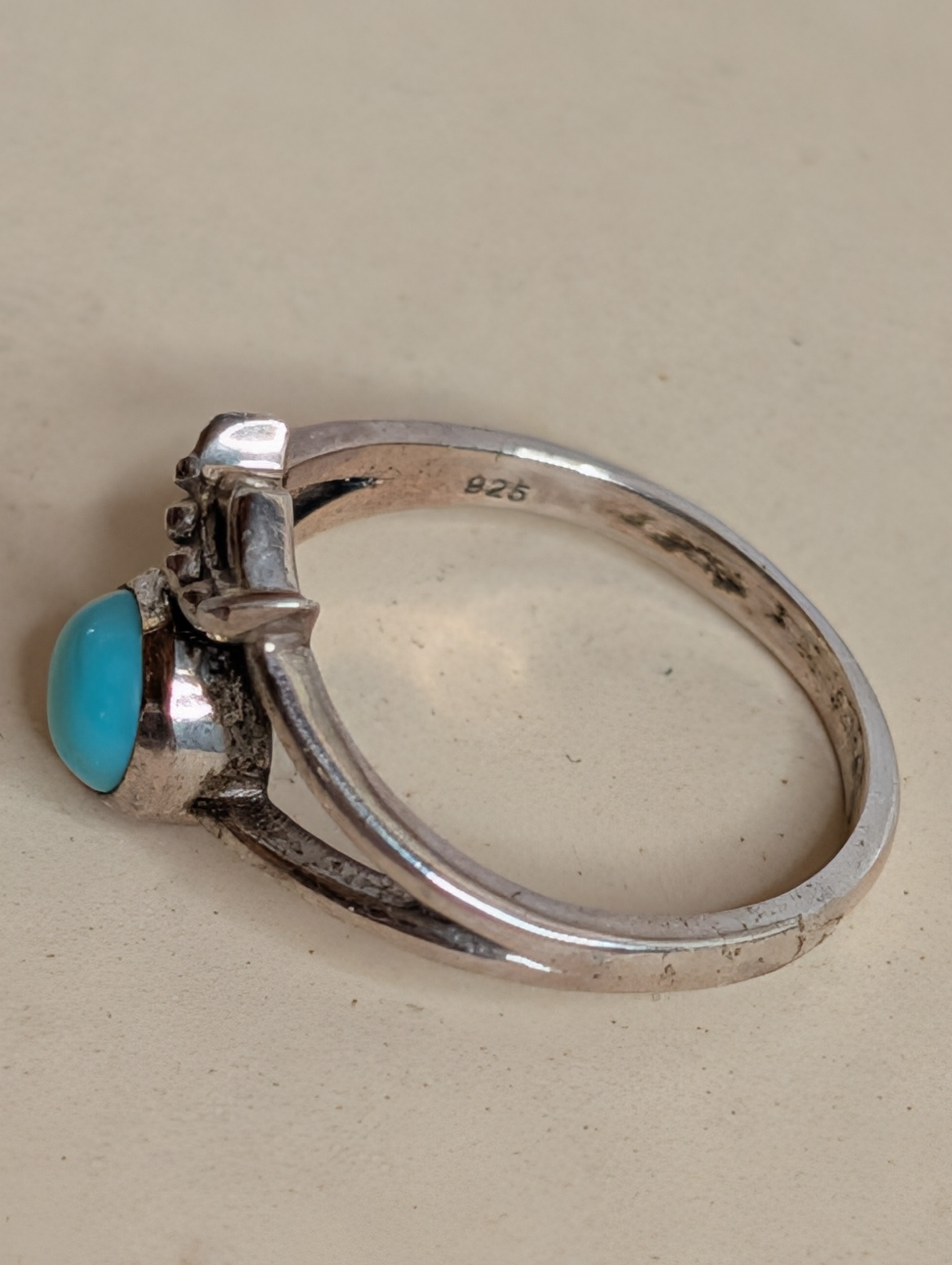 Kingman Turquoise Ornate Sterling Silver Ring Size 5