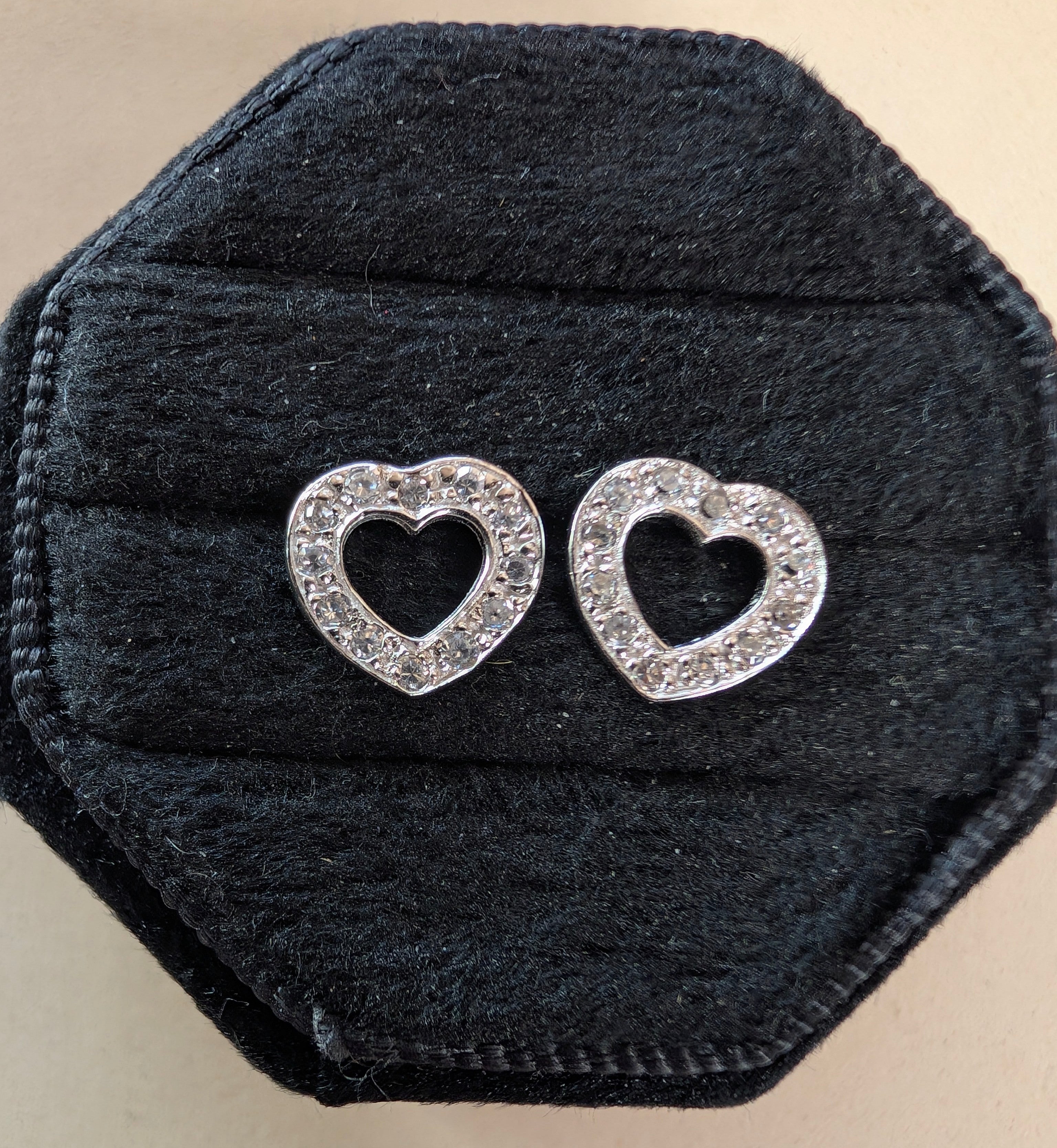 Sterling Silver CZ Outlined Heart Earrings & Pendant Jewelry Set