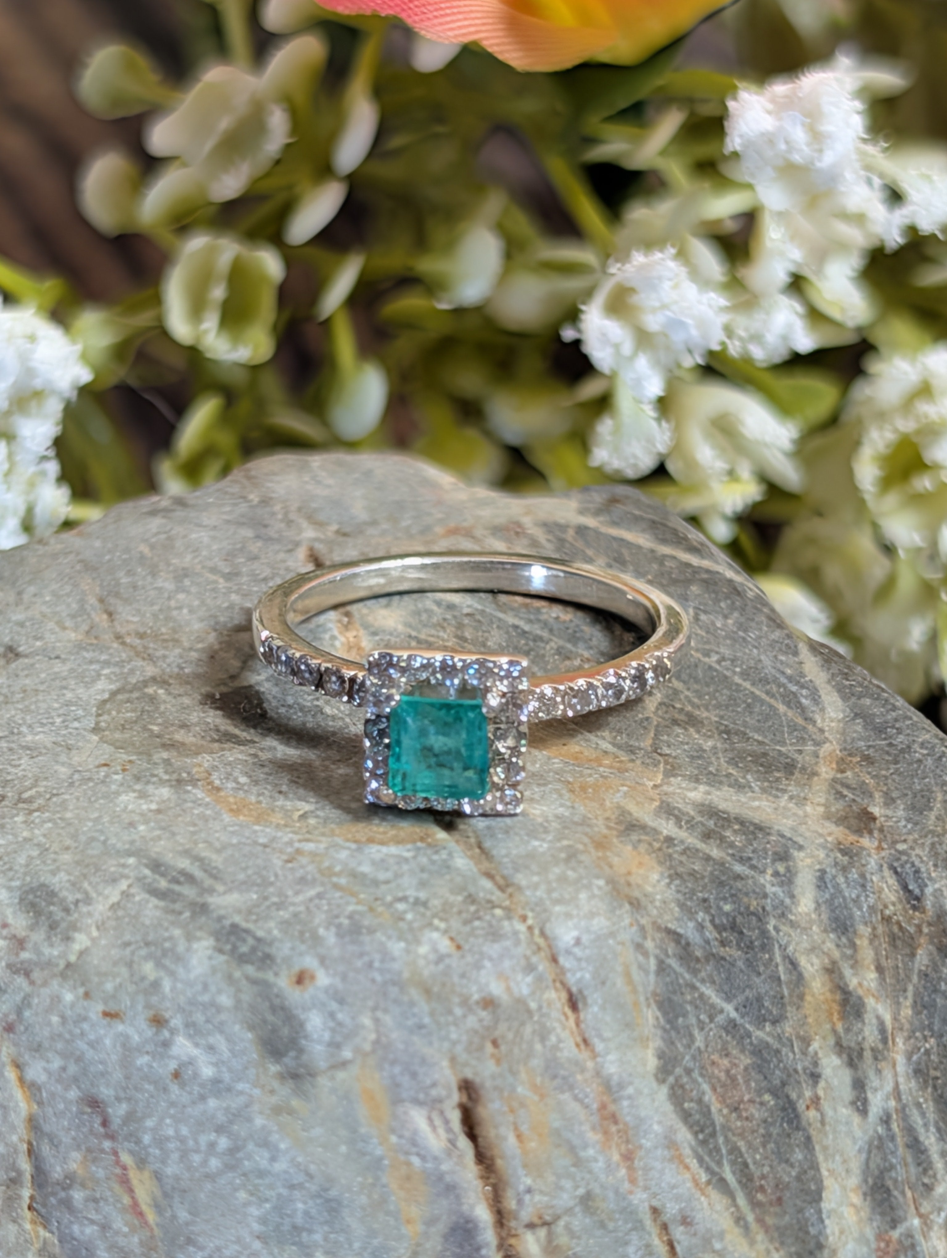 Emerald Ring Set in Sterling Silver set 5C Size 6.5