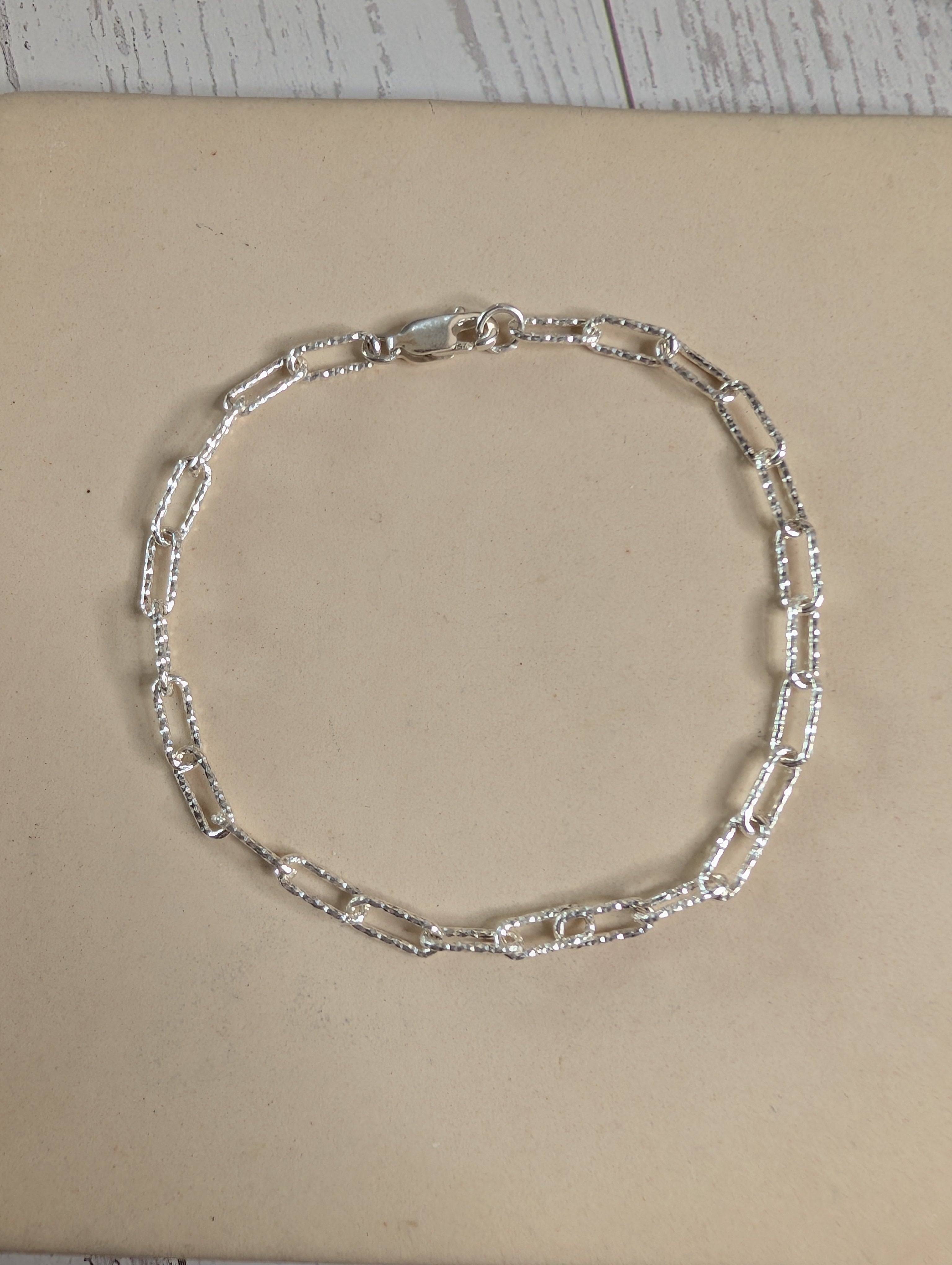 Sterling Silver Small Textured Chain Link Charm Bracelet 7.5"