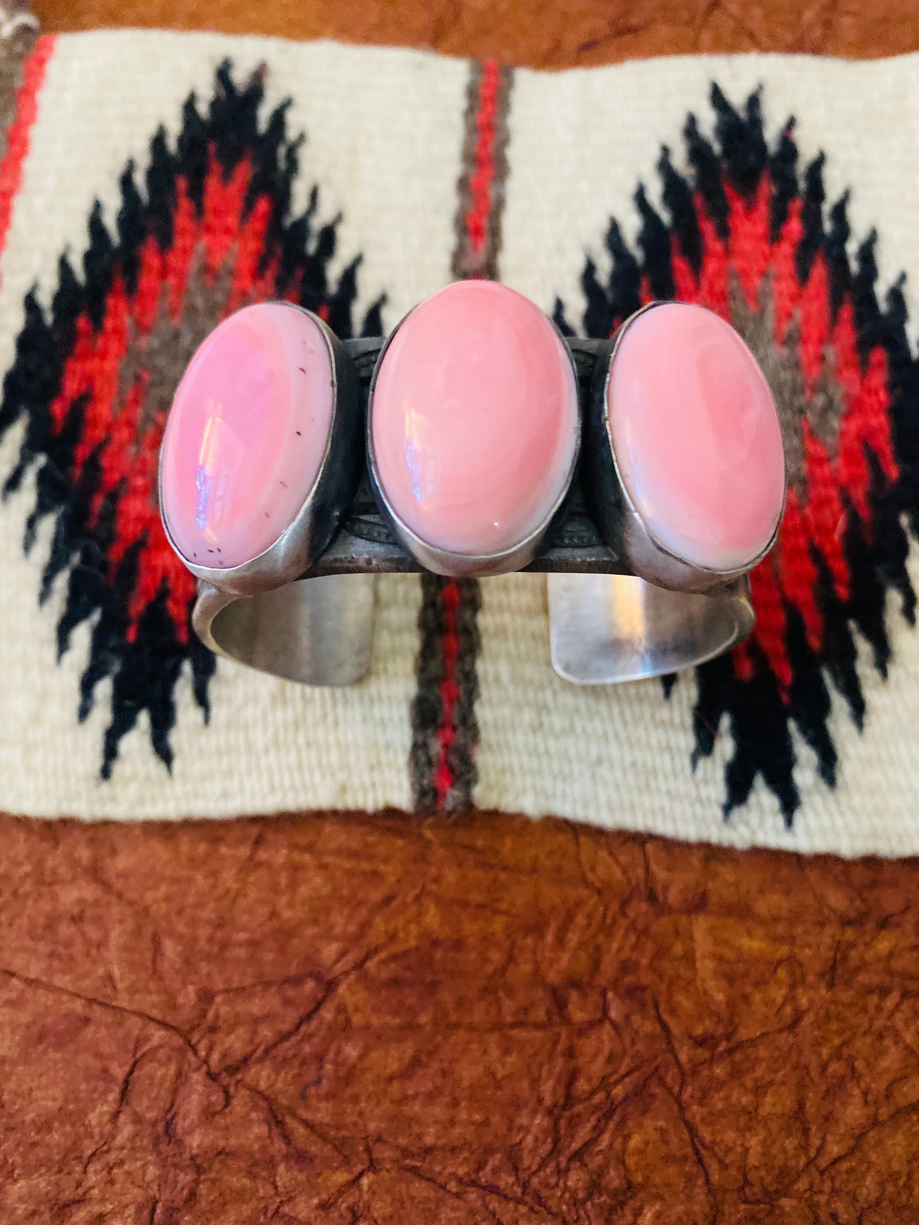 Navajo Queen Pink Conch Shell & Sterling Silver Cuff Bracelet By Chimney Butte