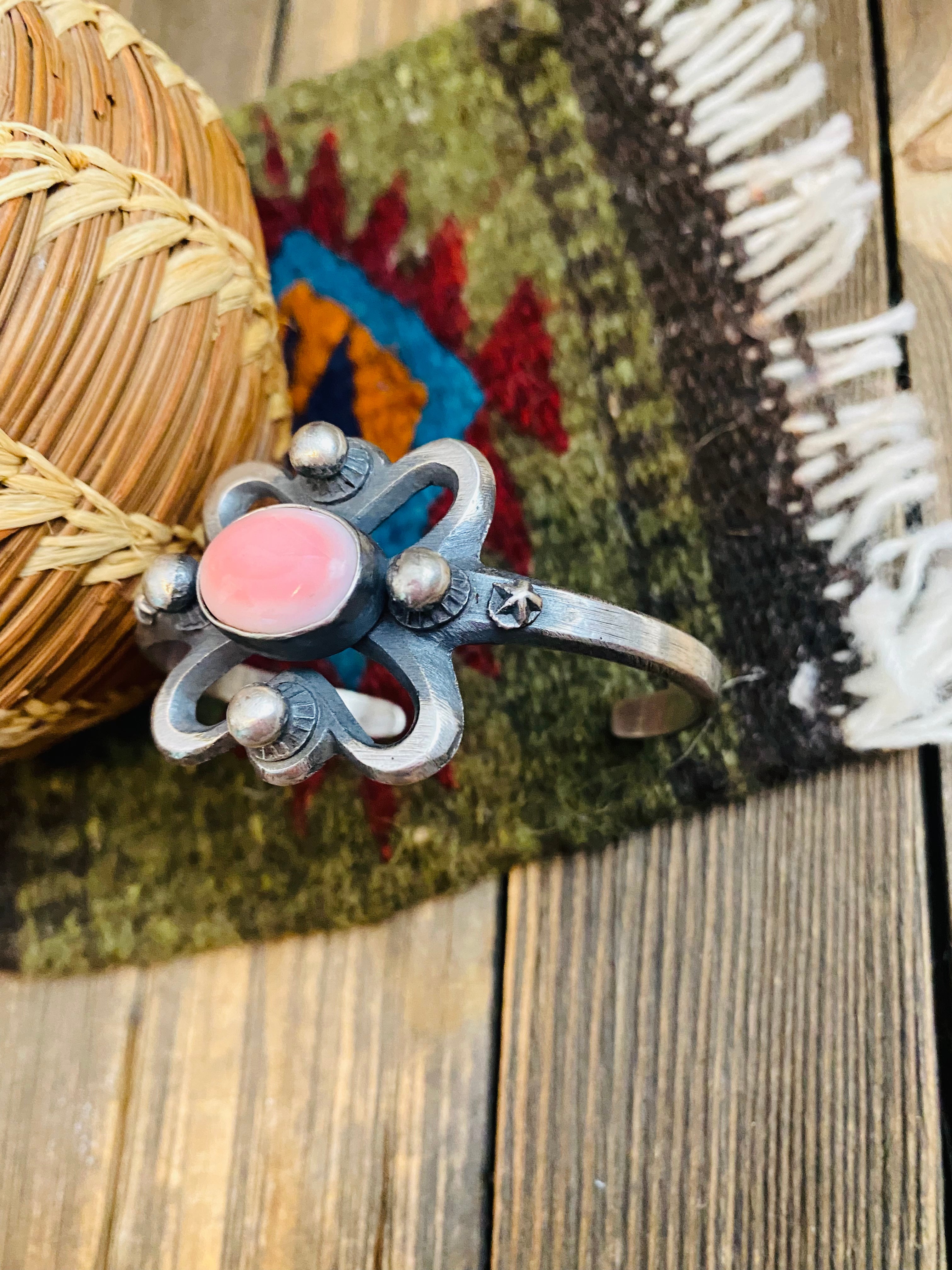 Navajo Queen Pink Conch Shell & Sterling Silver Cuff Bracelet By Chimney Butte