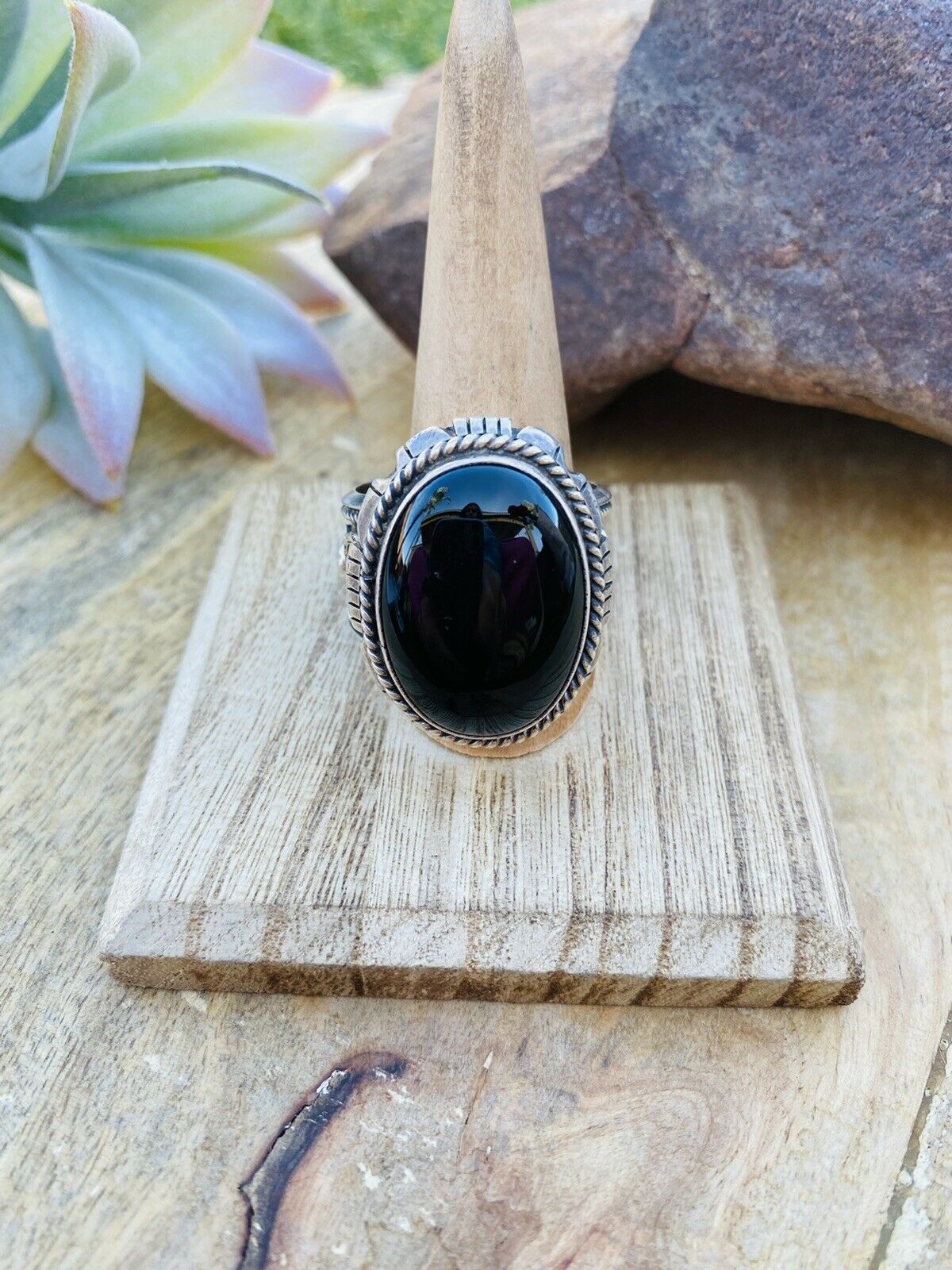 Navajo Rings Hand Made Jewelry Collections Signed Onyx Ring online Size 7.25***