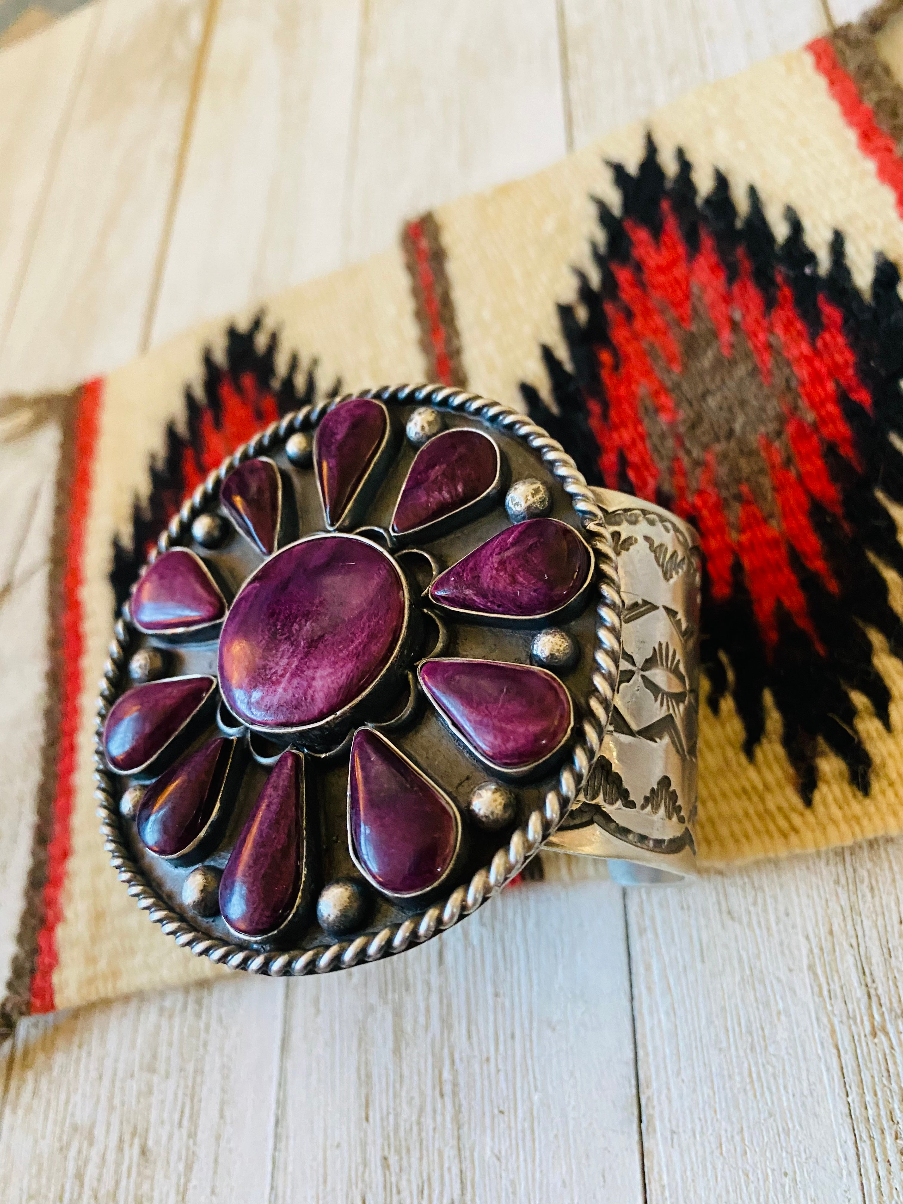 Beautiful Navajo Sterling Silver & Purple Spiny Cuff Bracelet Signed