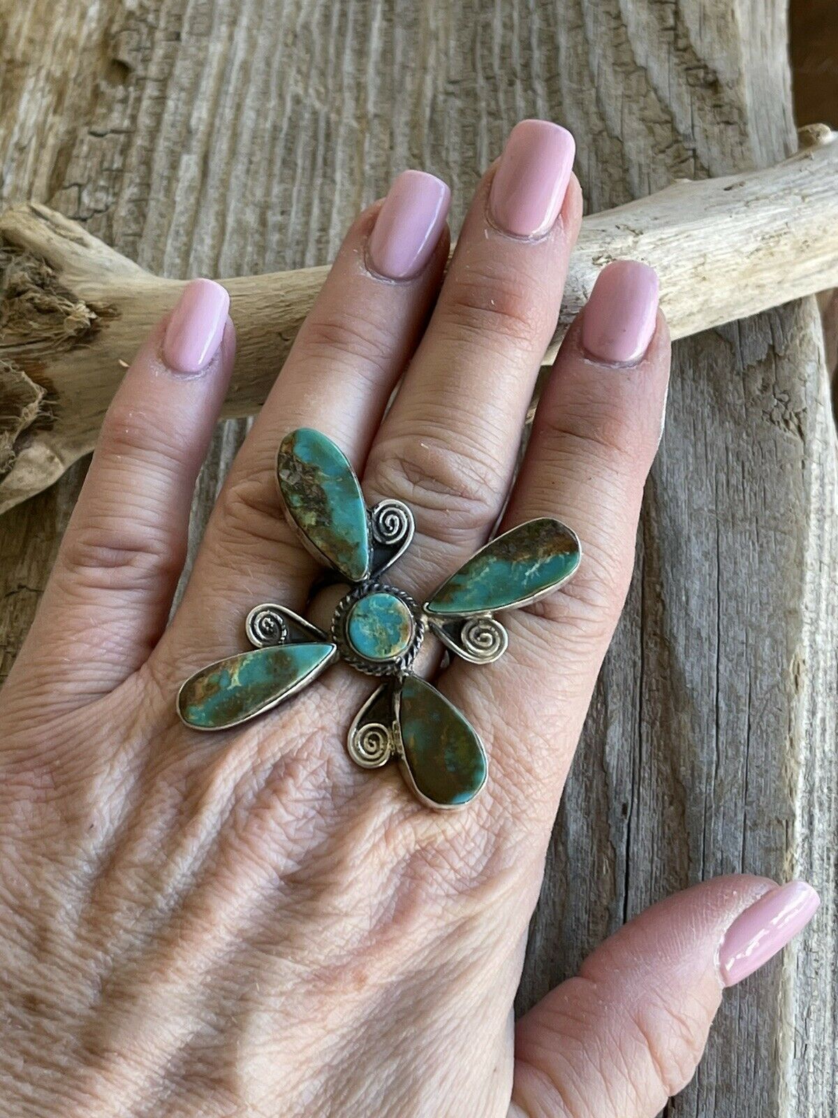 Sterling Silver & Royston Turquoise Scroll Petal Ring Size 8. Signed