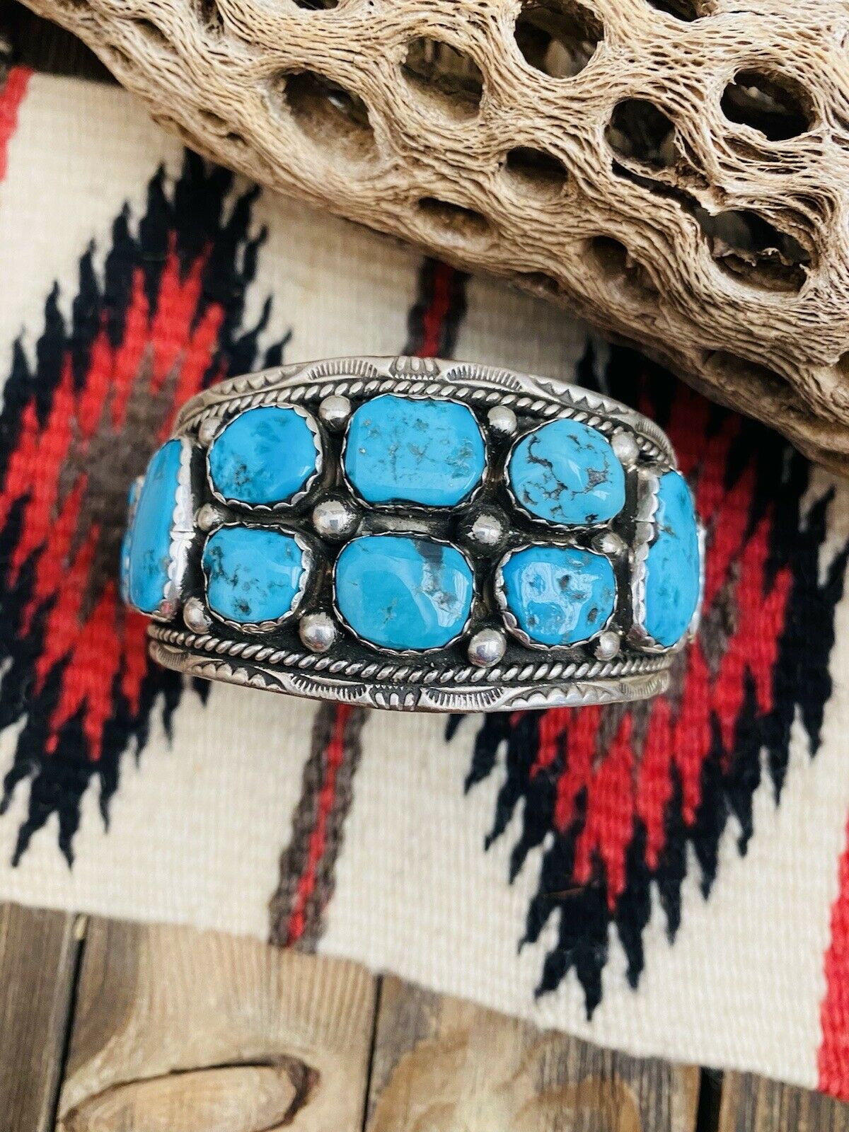 Navajo Old Pawn Vintage Kingman Turquoise & Sterling Silver Cuff Bracelet