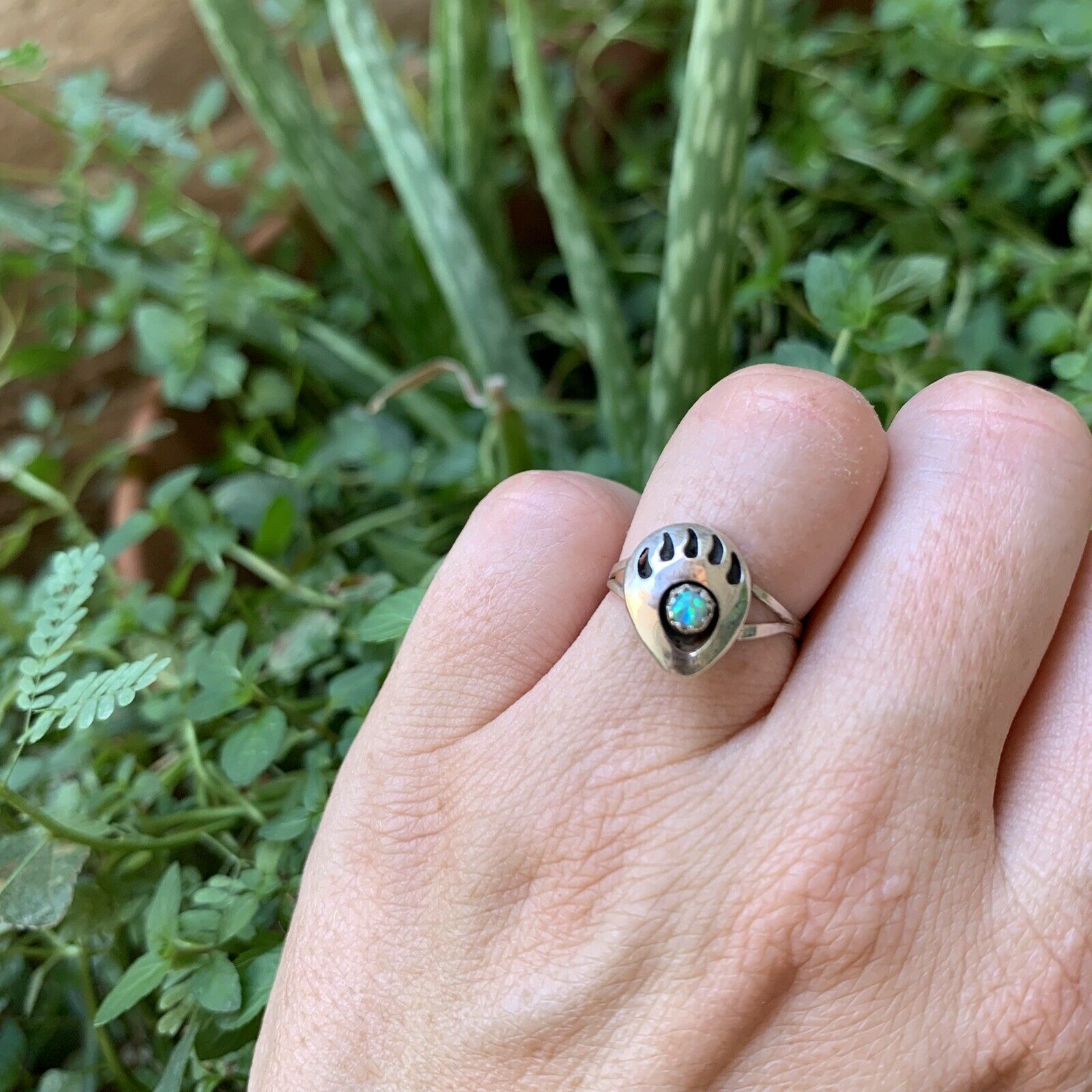 Zuni Sterling Silver & Green Opal Bear Paw Ring