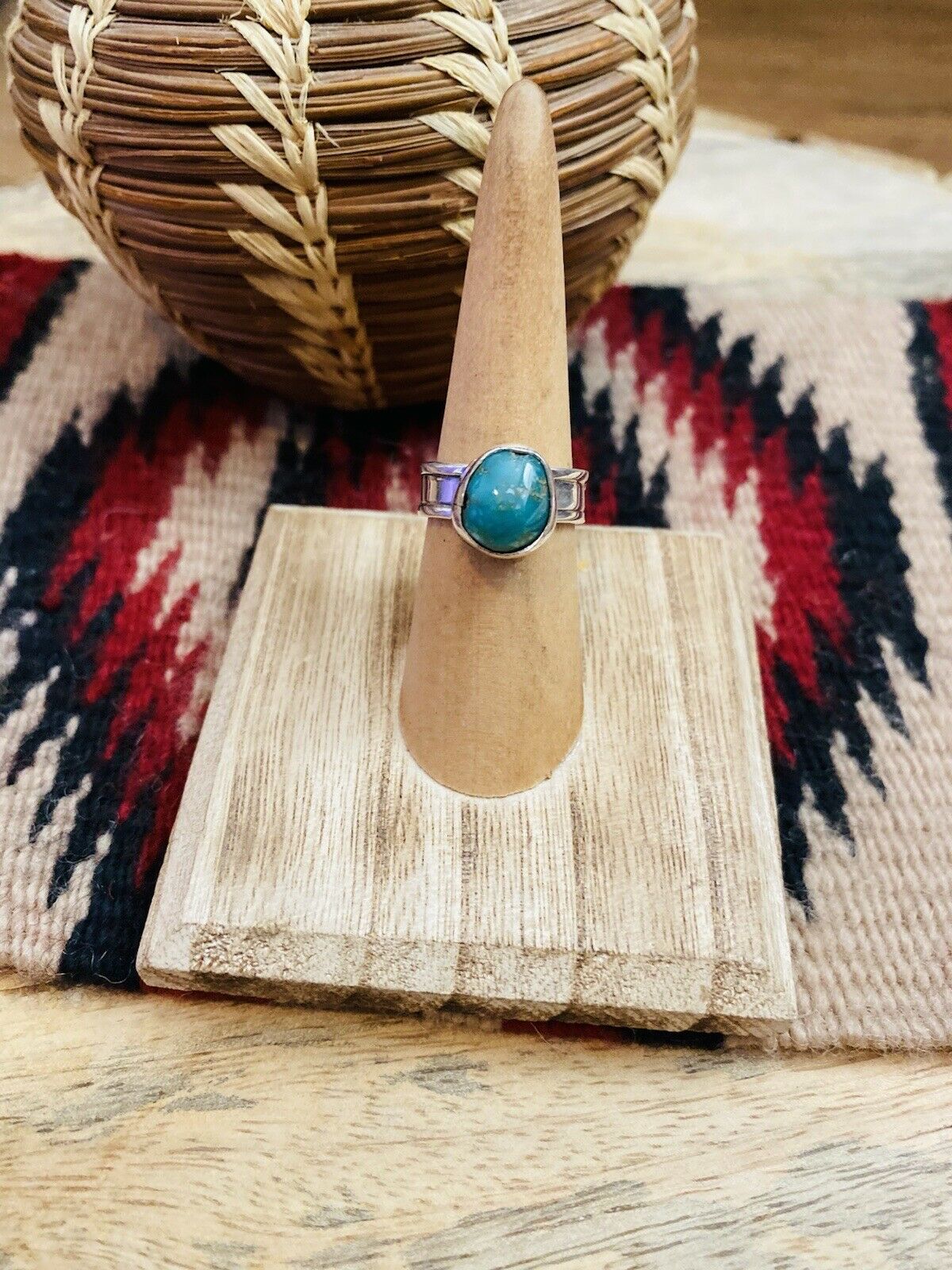 Navajo Turquoise & Sterling Silver Ring Size 5.25