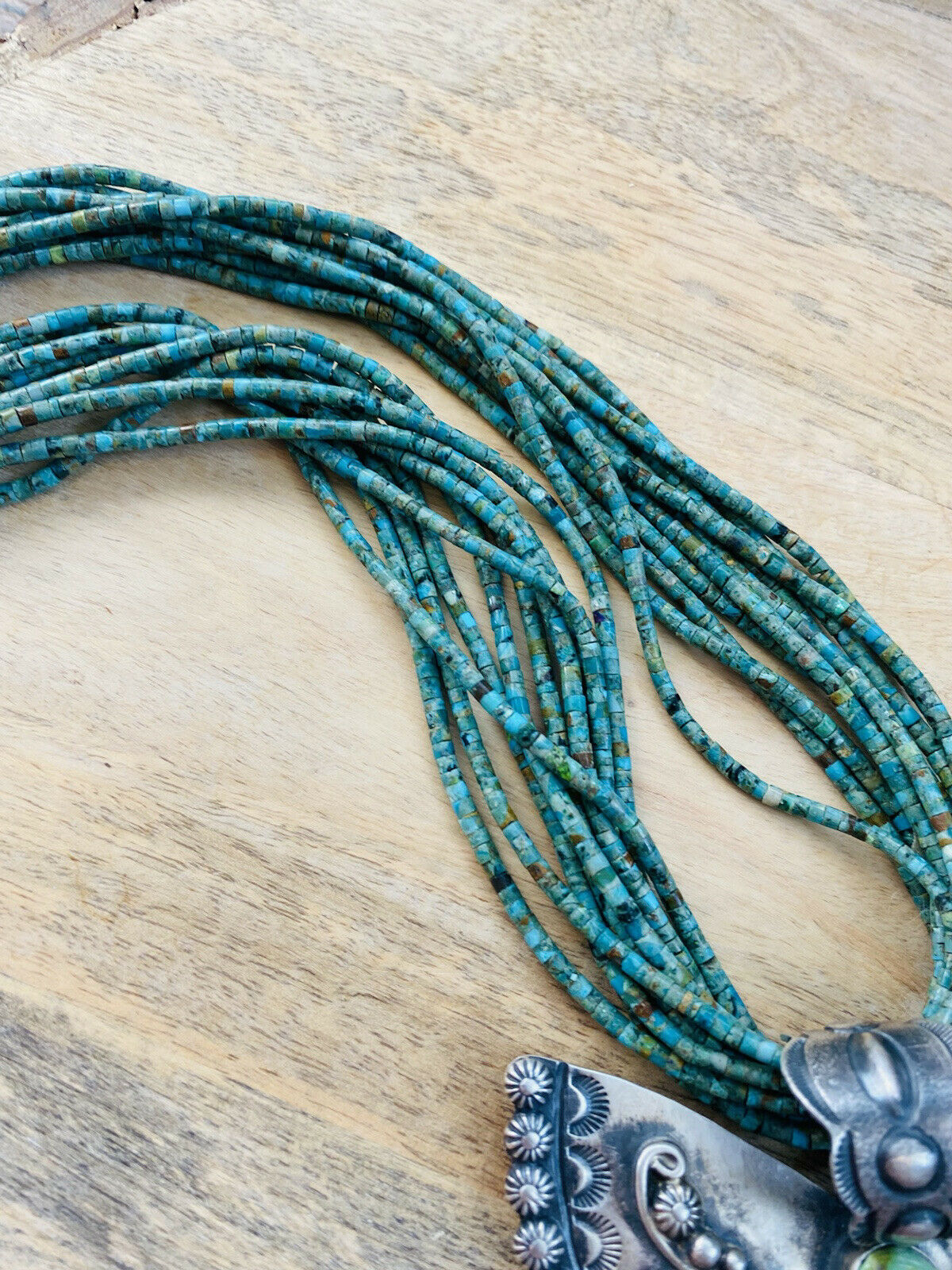 Navajo discount Handmade Sterling Silver Natural Turquoise Beaded Necklace