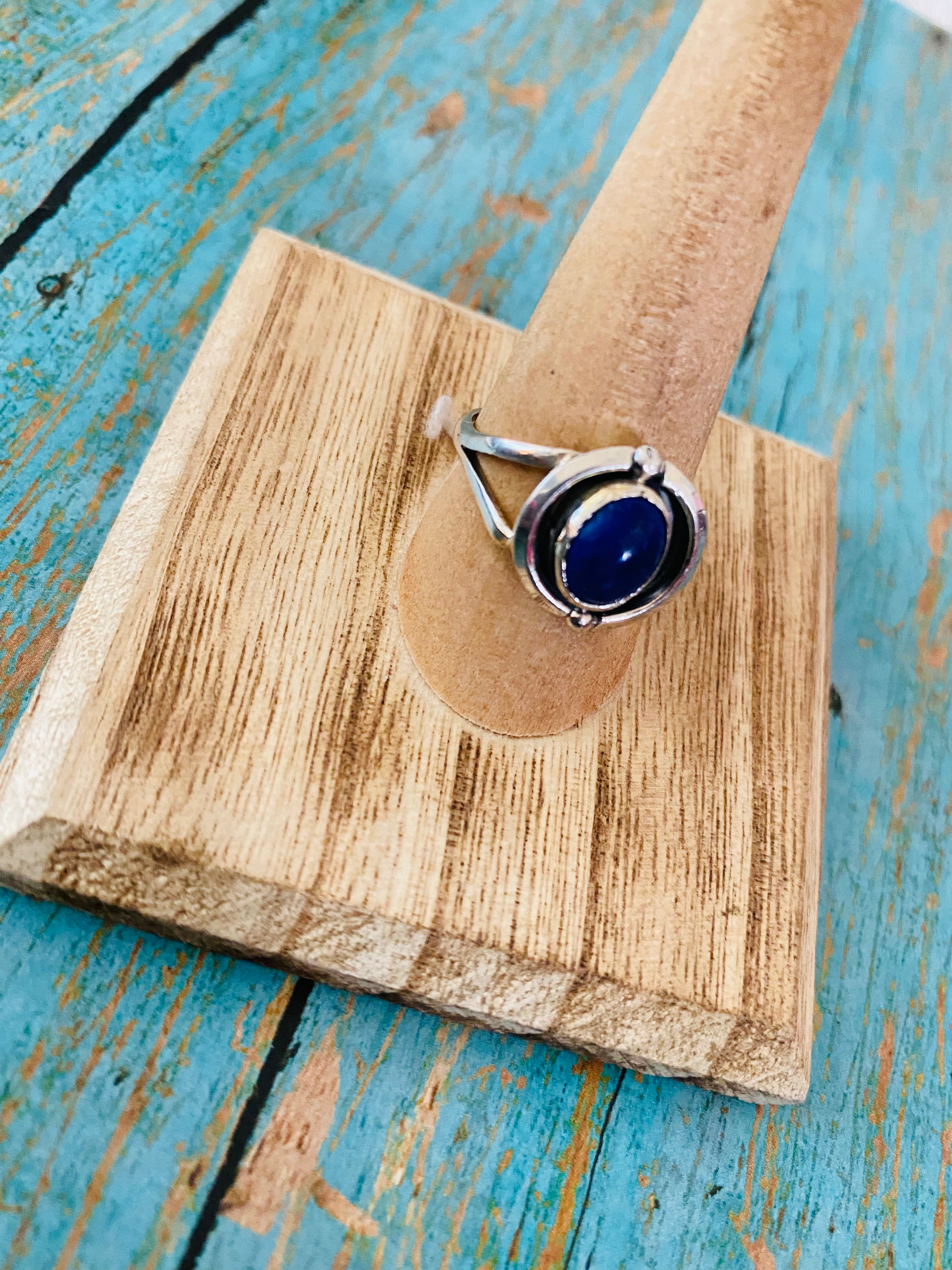 Navajo Sterling Silver & Lapis Ring Size 8.75