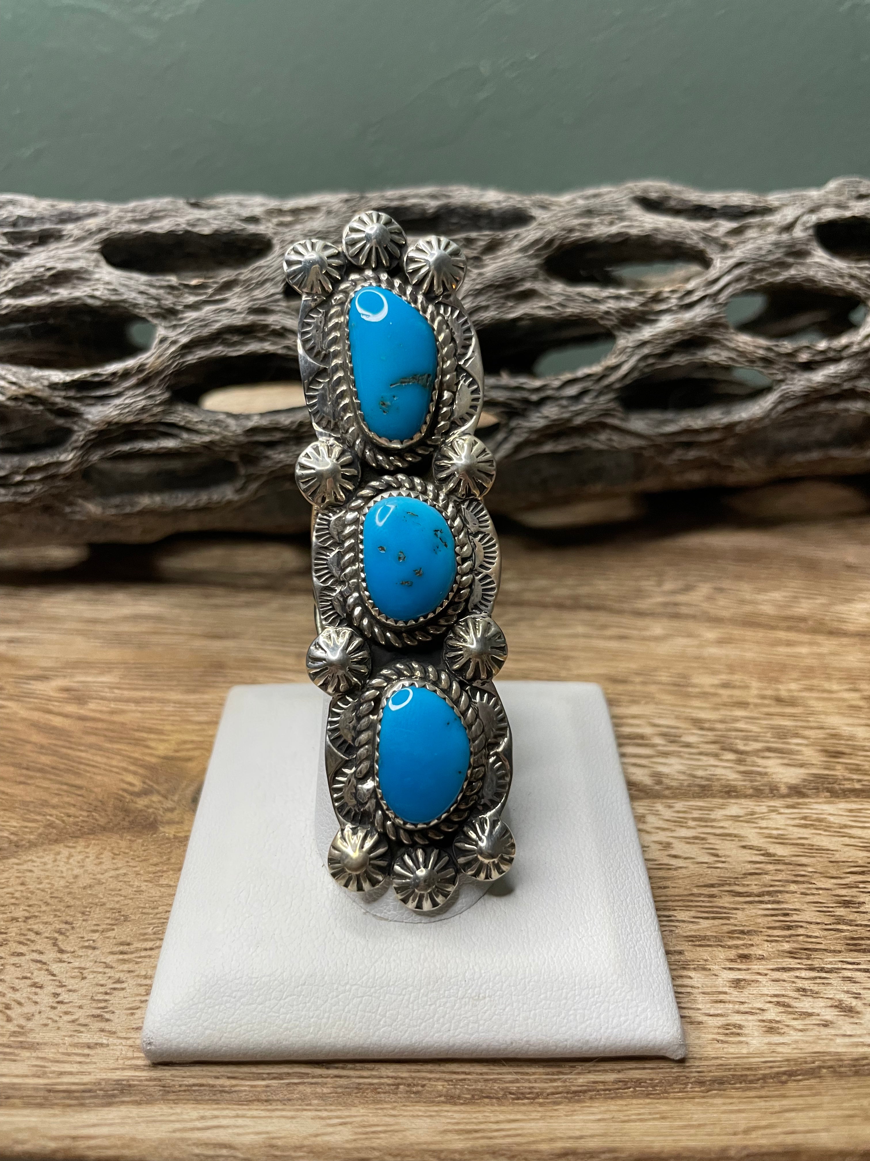 Navajo Turquoise And Sterling Silver Statement Ring Sz 7