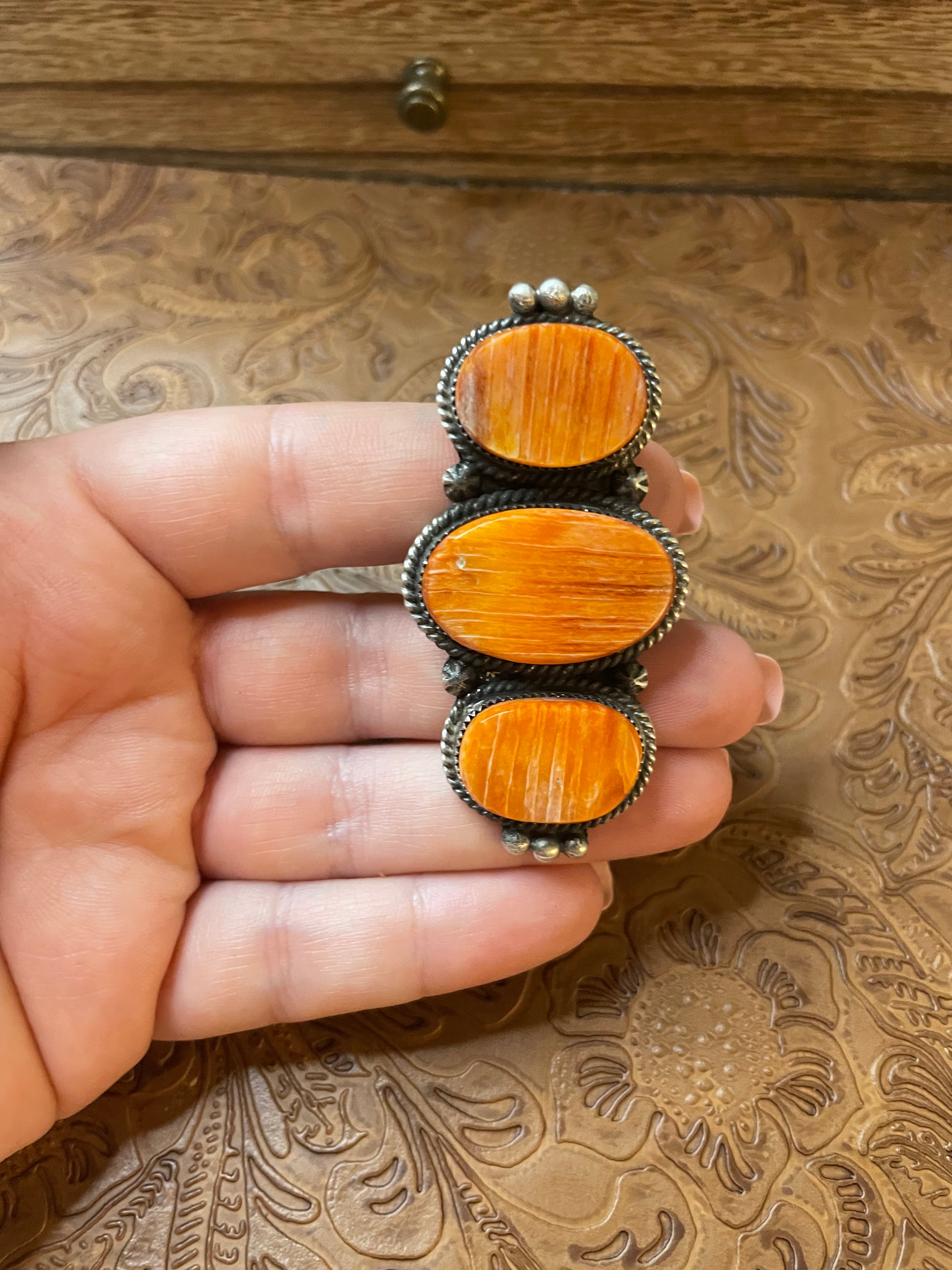 Navajo Sterling Silver And 3 Stone Orange Spiny Ring Size 7