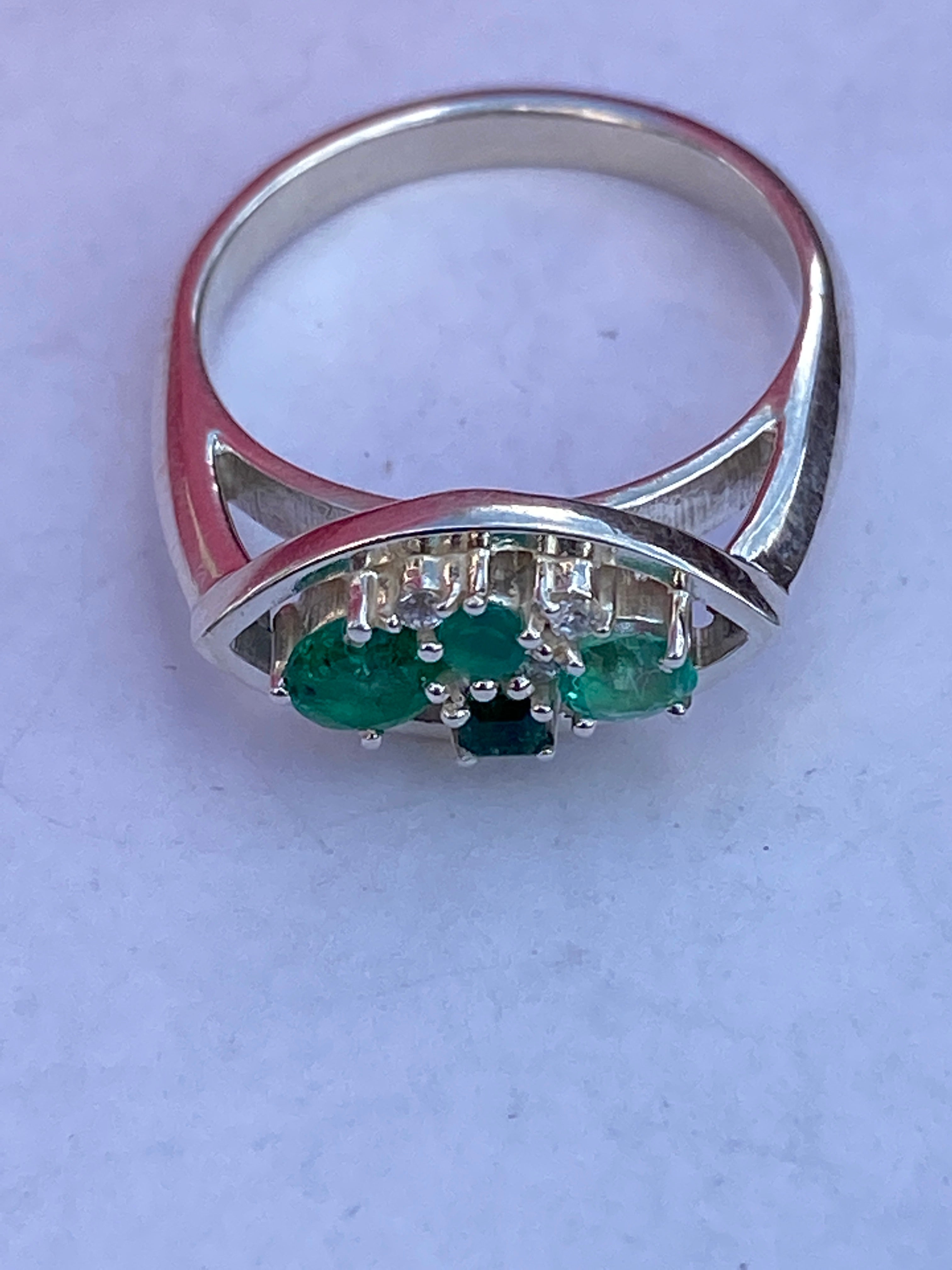 Colombian Emerald Ring in Sterling Silver size 5.5