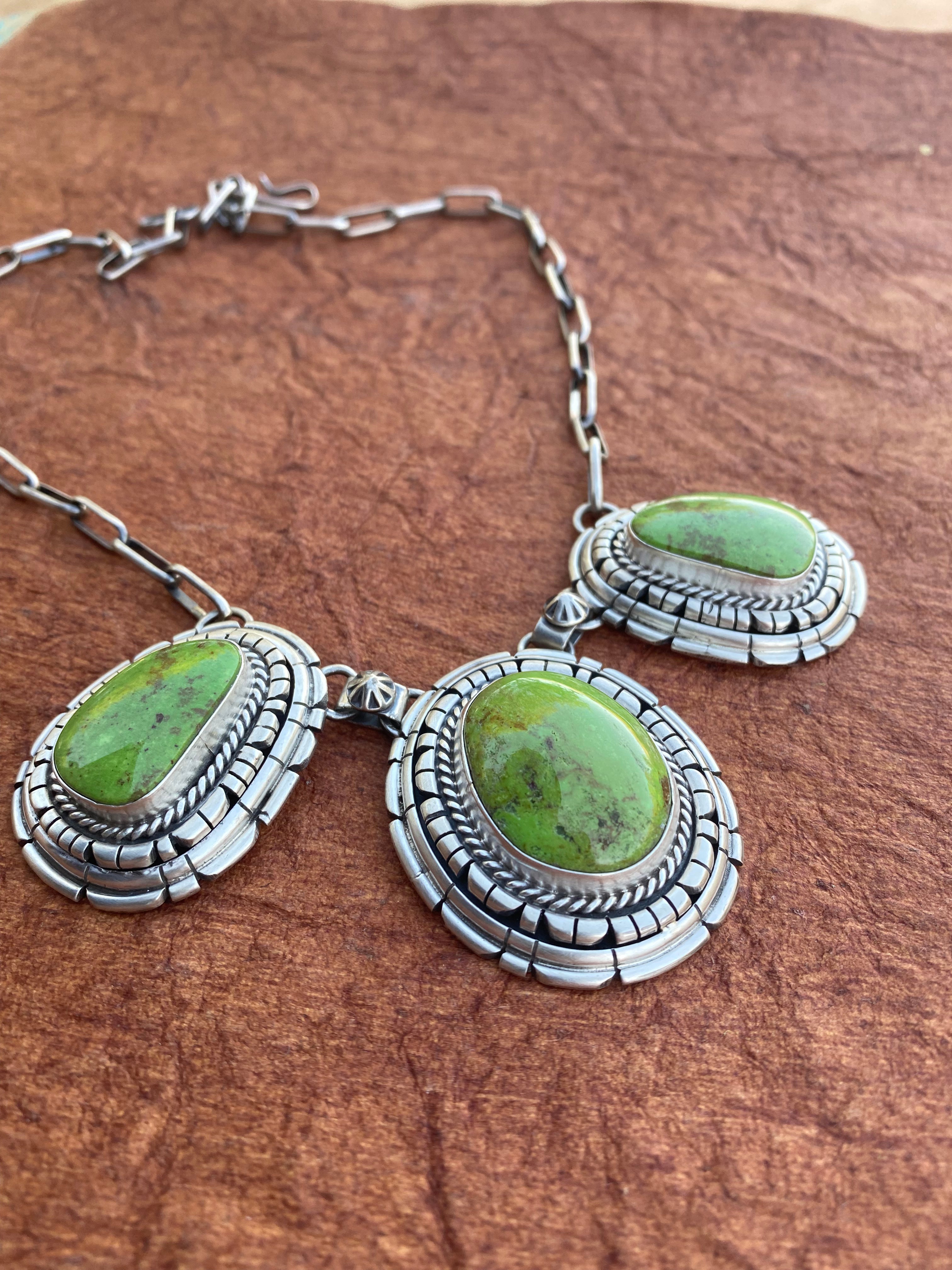 Navajo Gaspeite & Sterling Silver Necklace Set by Larry Kaye