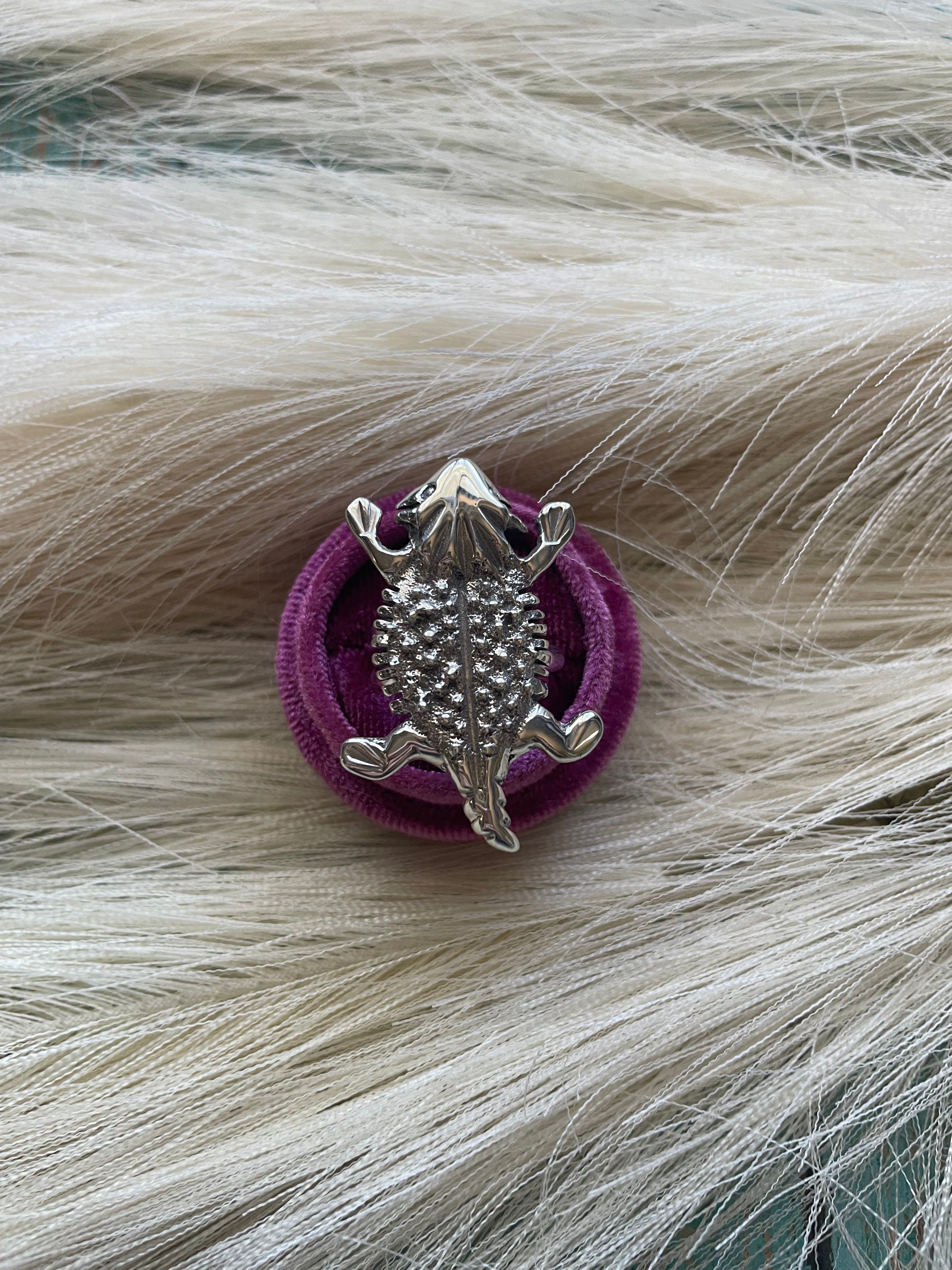 Navajo Sterling Silver Horny Toad Adjustable Ring Signed