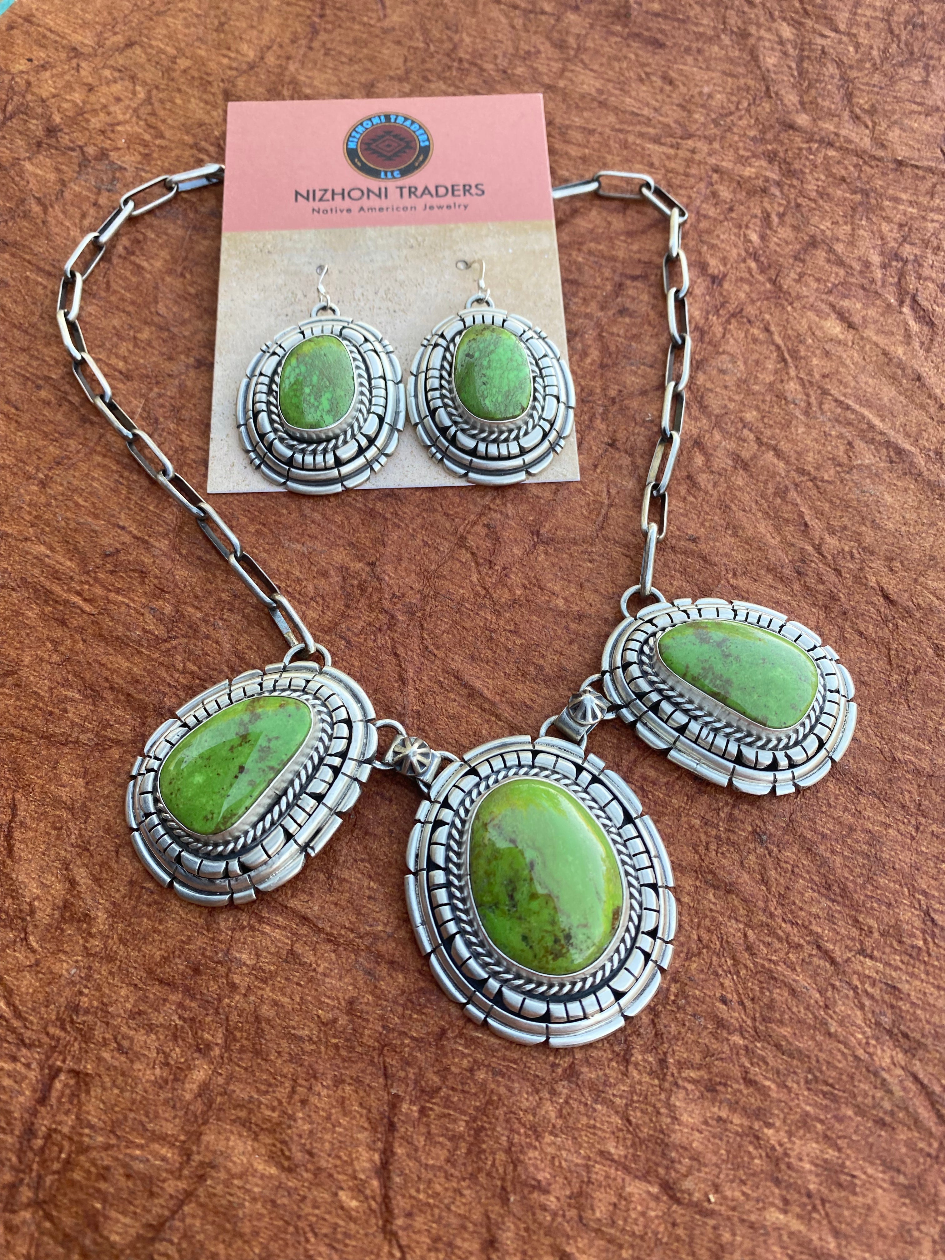 Navajo Gaspeite & Sterling Silver Necklace Set by Larry Kaye