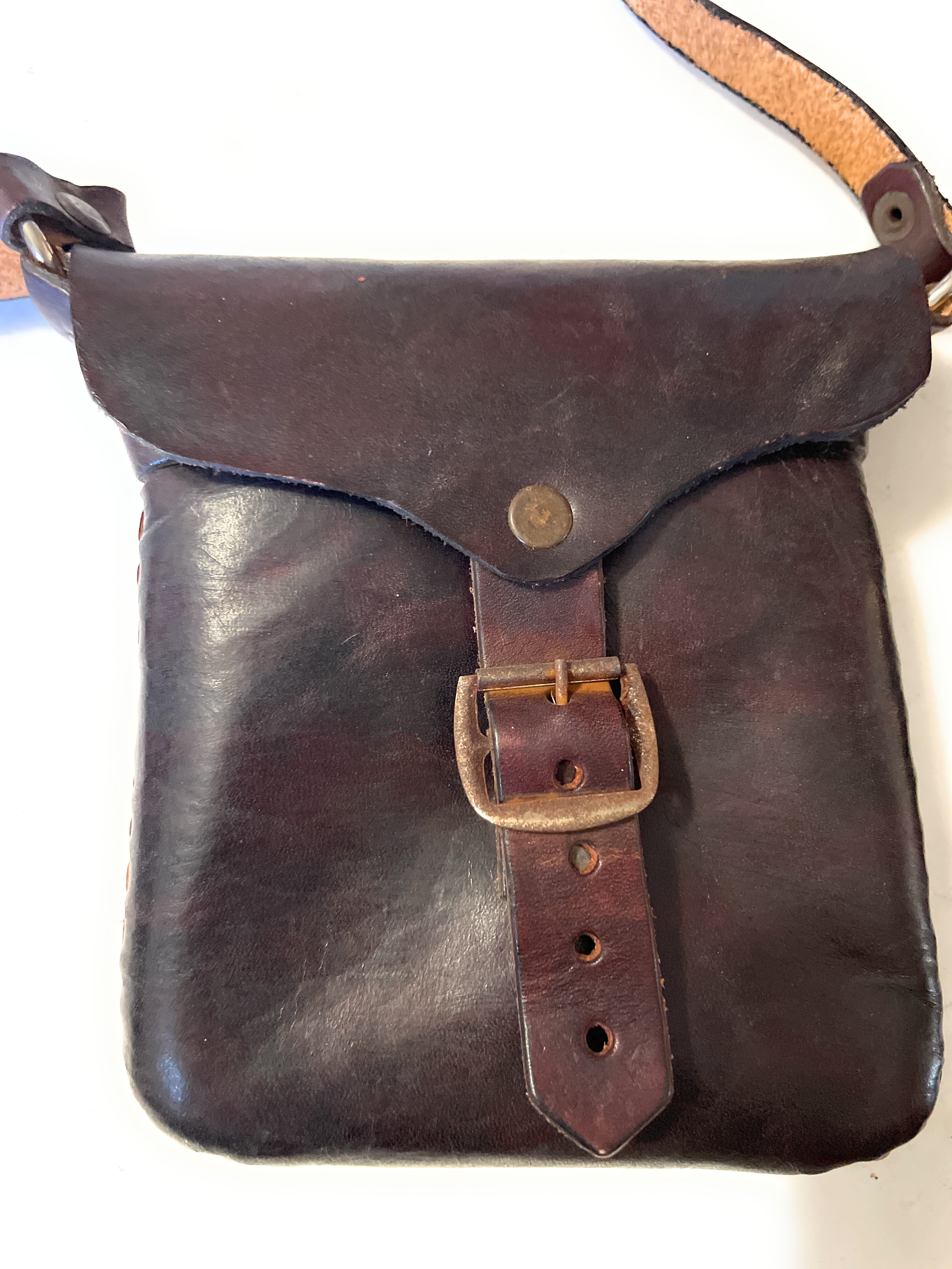 Handmade Leather Crossbody Purse