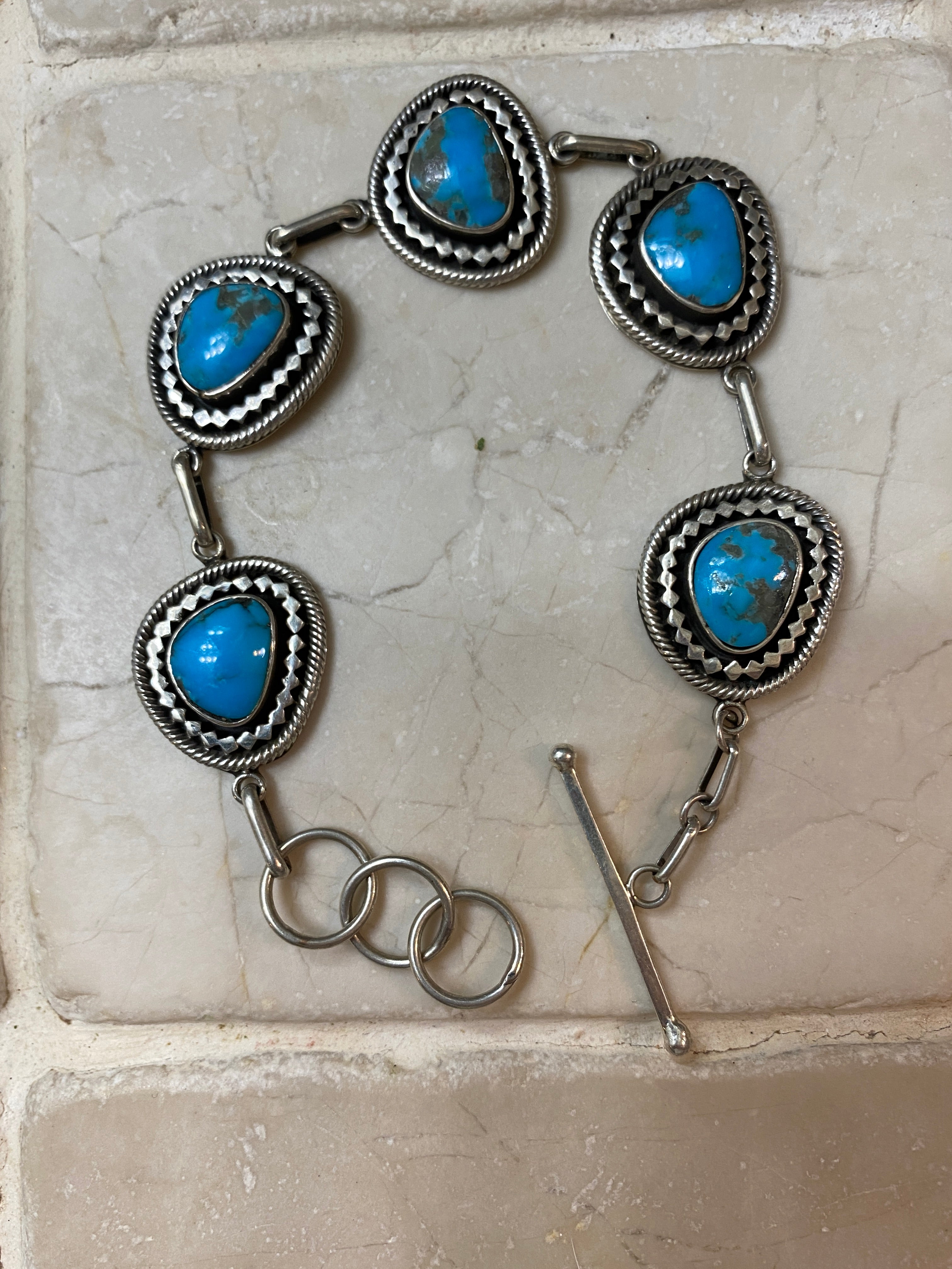 Navajo Sweet Kingman Turquoise & Sterling Silver Twist  Link Bracelet