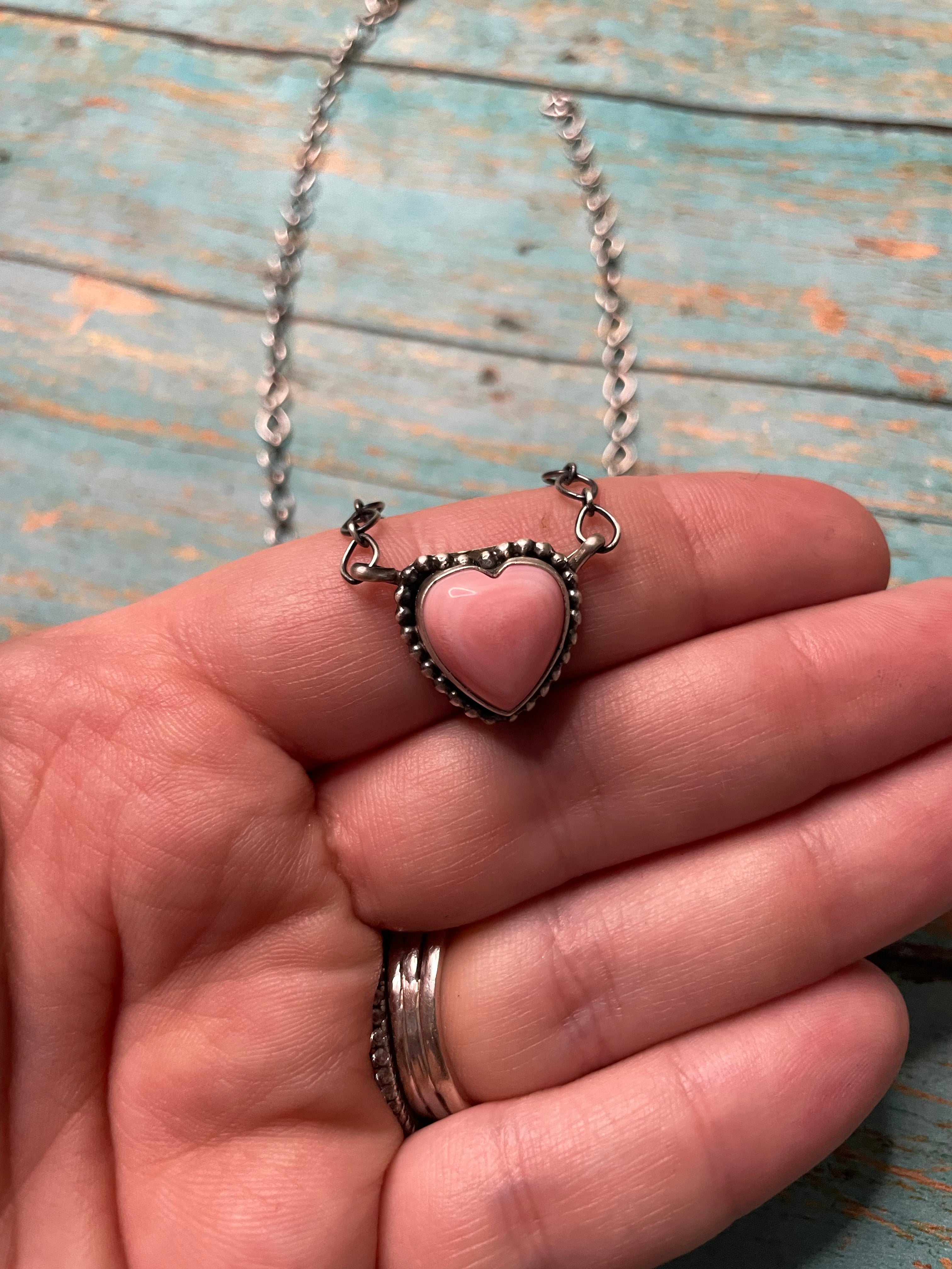 Navajo Queen Pink Conch Shell And Sterling Silver Heart Necklace